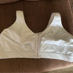 Cacique Sports Bra Size 46D